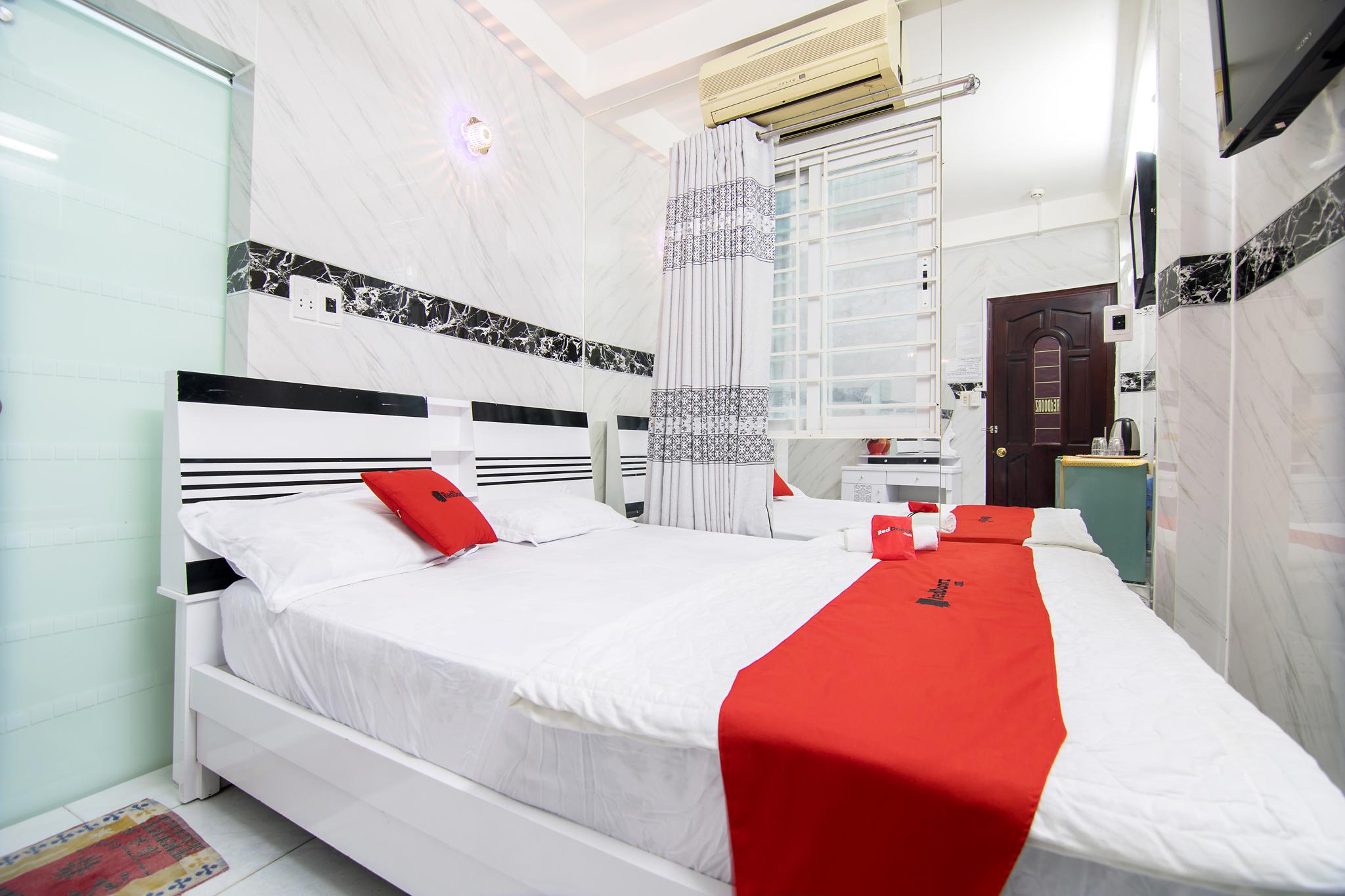 RedDoorz Plus near Ben Thanh Market Ho-Chi-Minh-Stadt Exterior foto